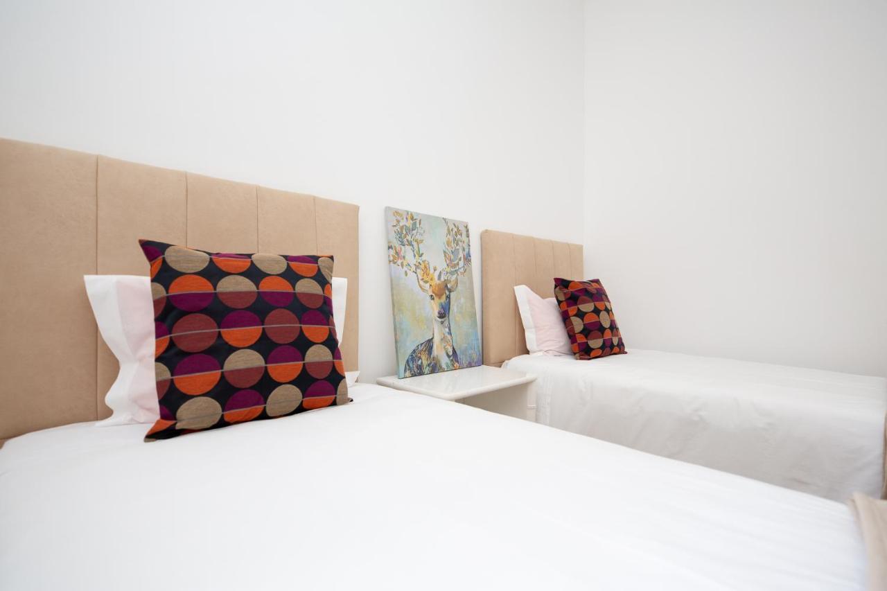 Inn-Chiado Boulevard Guest House Lisboa Eksteriør billede